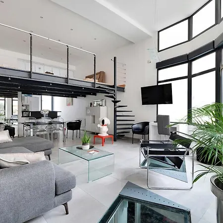 Luxurious - 3br 8p - La Apartment *